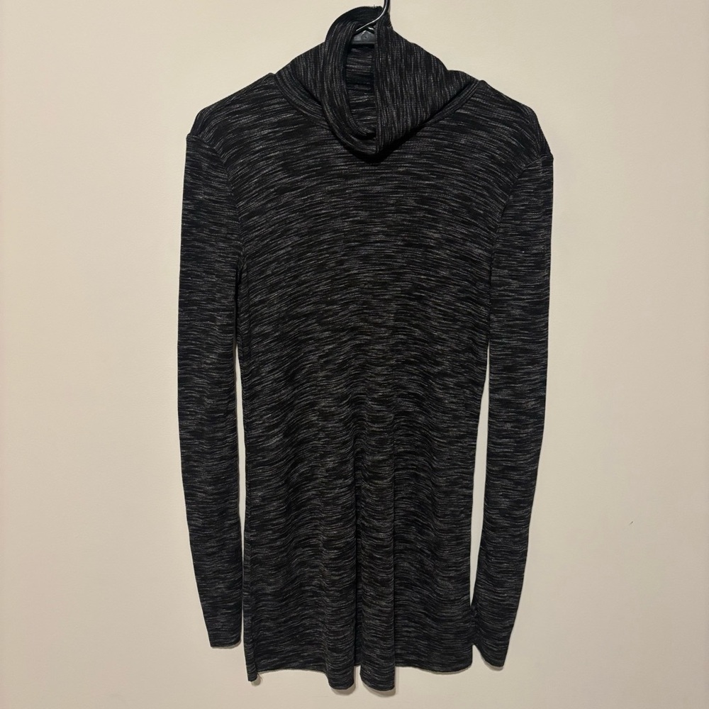 Free People- We the Free Turtleneck Tunic Back Slit Sweater Heathered Size XS